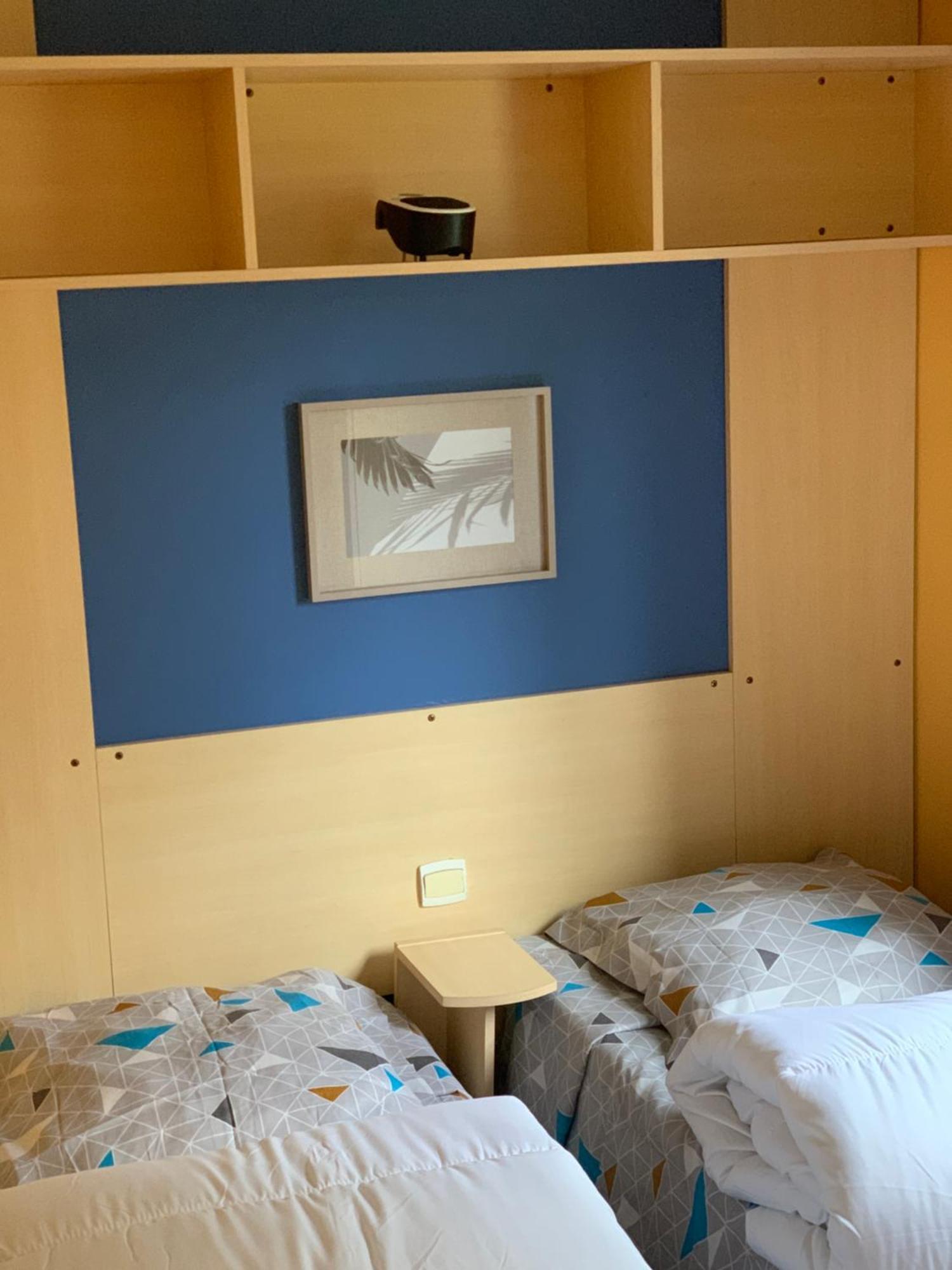 Les Mobil Homes D'Oliver Rob Saint-Cheron Bagian luar foto